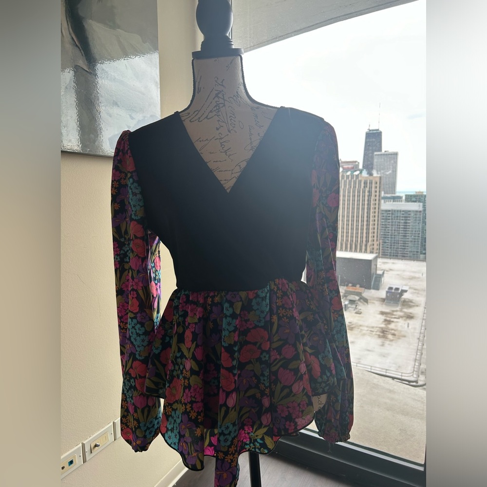 SHEIN long sleeve shirt floral